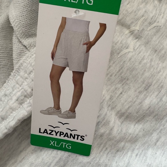 Lazypants women’s XL high waisted 5” Gray Casual Shorts - Picture 2 of 7